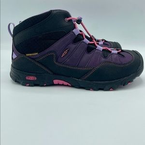 Girls/Youth KEEN Pagosa Waterproof Mid Hiking Boots. Model# 1011744.